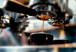 Какое оборудование потребуется для открытия кофейни в первую очередь?
