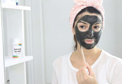 Как сделать маску для лица с активированным углем?