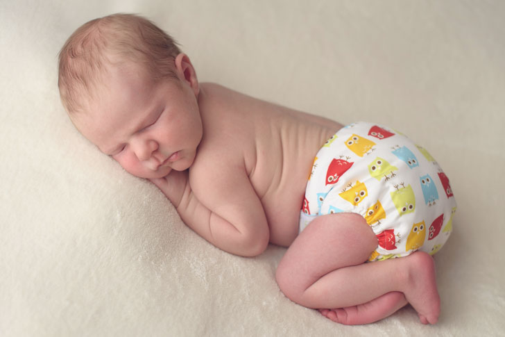 3 признака того, что подгузники не подходят новорожденному